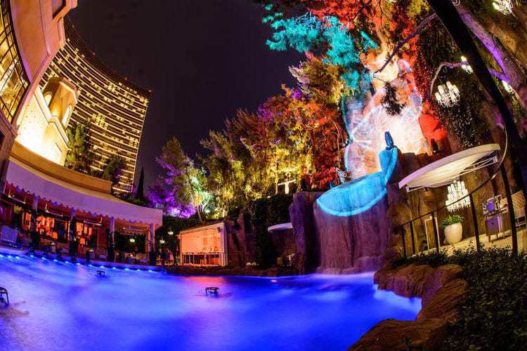 Average Tip In Vegas For Free Drinks Average Tip In Vegas For Free Drinks