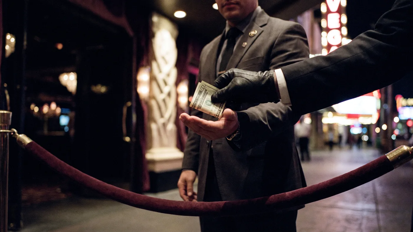 Tipping in Las Vegas Nightlife