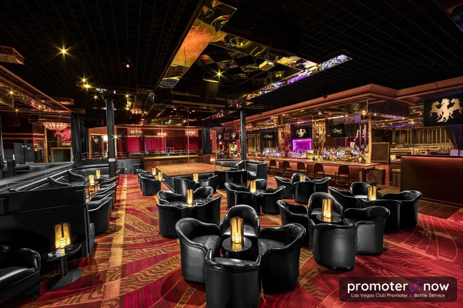 Crazy Horse 3 VIP floor