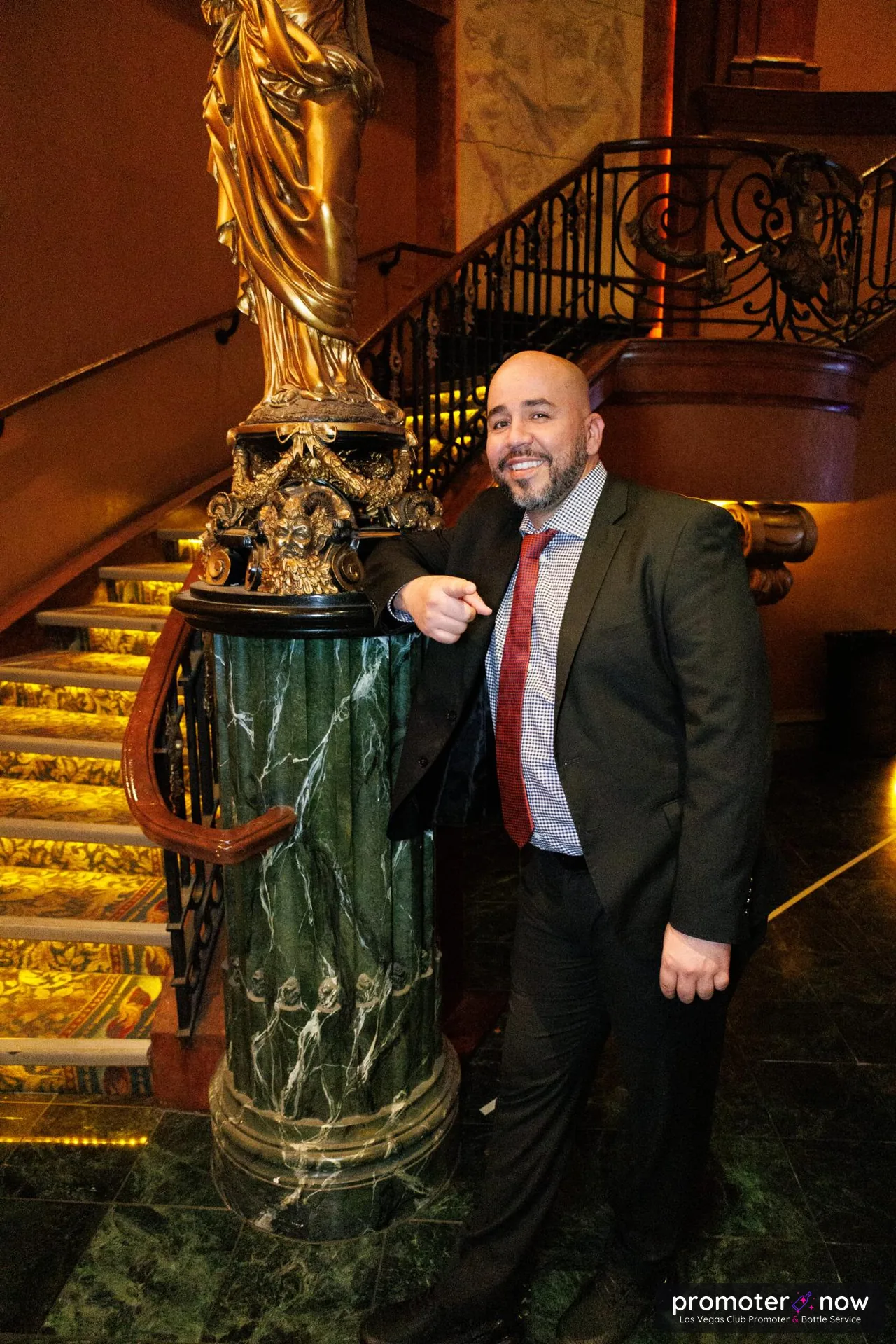 Treasures Las Vegas main floor and VIP table service